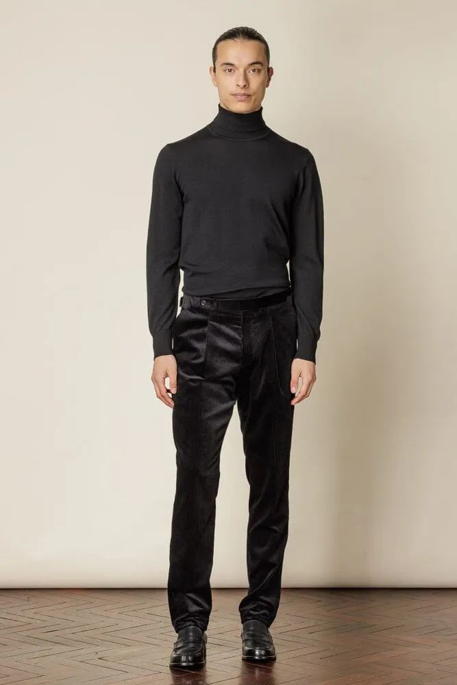 Como Trouser (Pleated) - Black Jumbo Corduroy