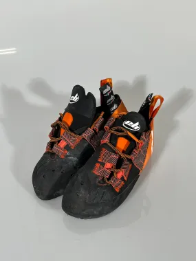 EB Daytona Rubber Climbing Shoes